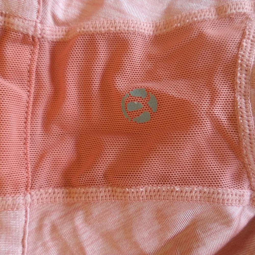 Pink Lululemon Jacket - Picture 9 of 10